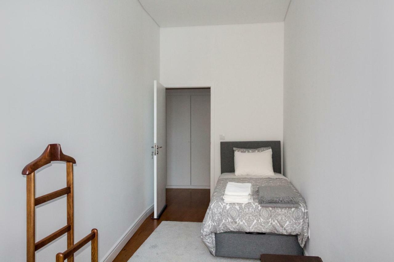 Casa Velha Guesthouse Porto Bagian luar foto